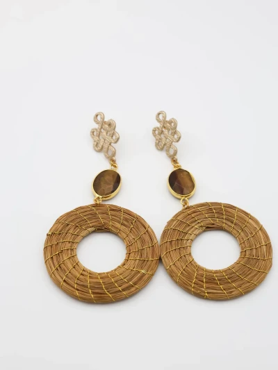 Pendientes Lunares